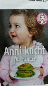 Anni kocht für Kinder
