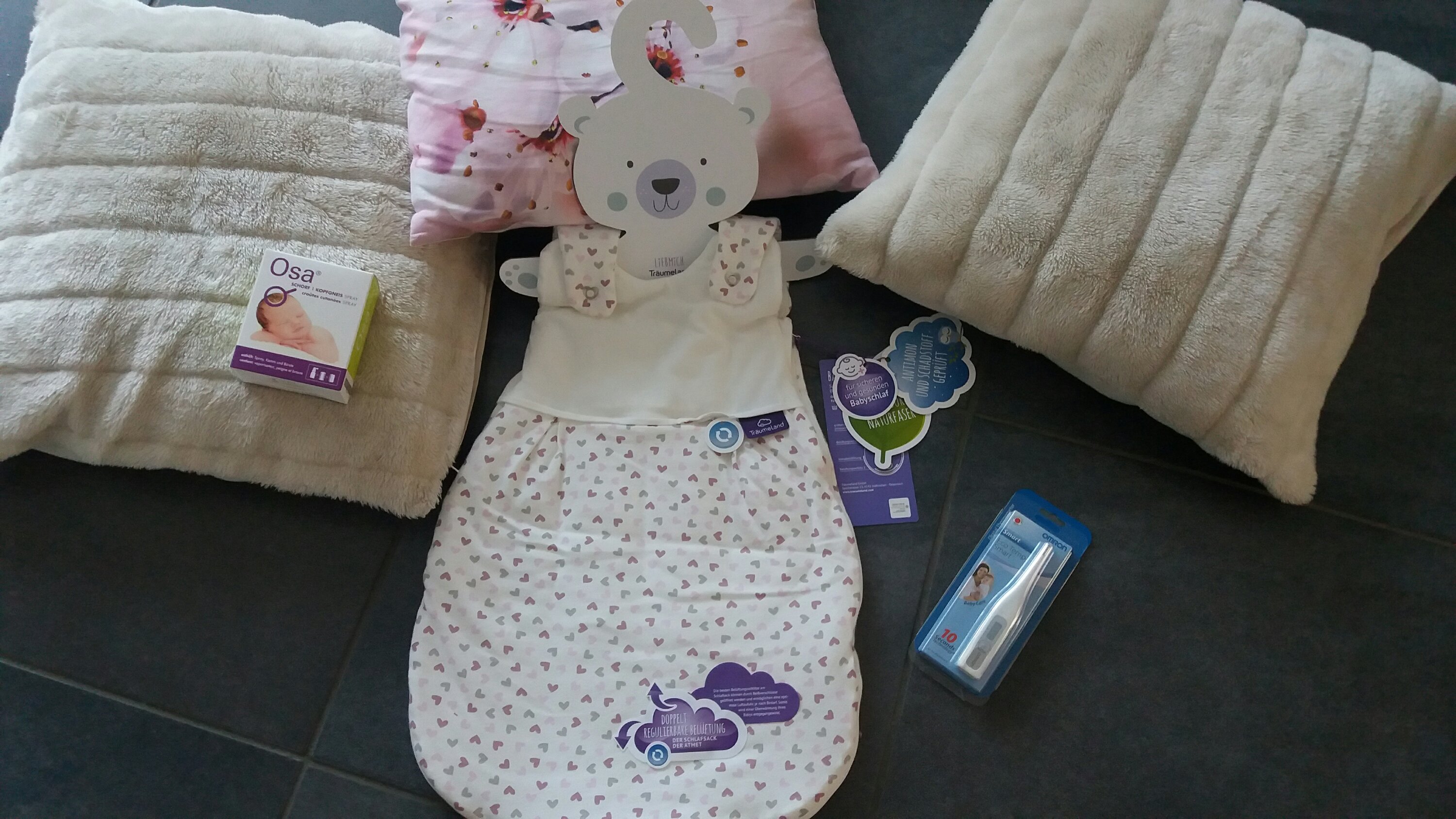 Schlafsack Träumeland, Osa Kopfgneisspray und Omron Fieberthermometer