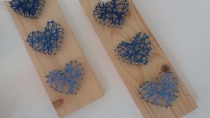 Herzen aus Nägeln und Wolle basteln