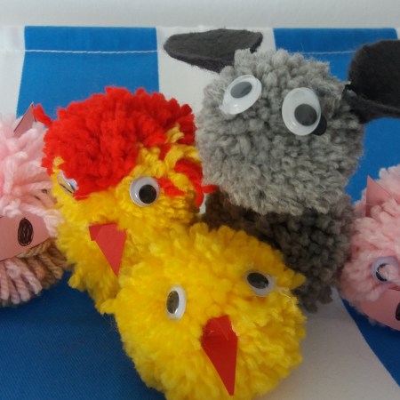 Osterhase, Küken und Schweinchen aus Wollbommeln, Foto: Mama Michi