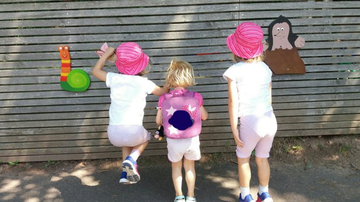 als Einling mit Zwillingsgeschwistern