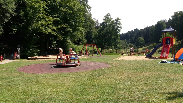 Spielplatz am Wildpark Heigenbrücken