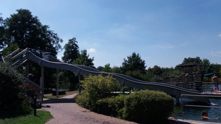 Naturerlebnisbad Schöllkrippen Wellenrutsche