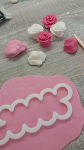 Fondant Blumen selber machen