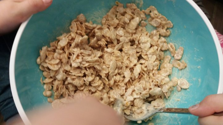 Rentiere aus Cornflakes und Schokolade