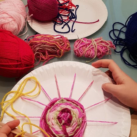 Webrahmen aus Pappteller selber machen