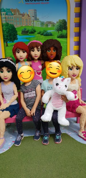 Lego Friends aus Legosteinen im Legoland
