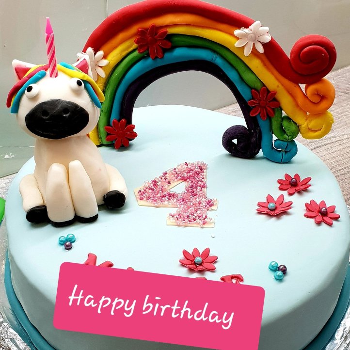 Einhorntorte-Pinatatorte