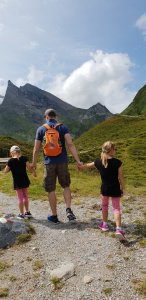 Gletscherflohsafari für Kinder Hintertuxer Gletscher Sommerberg
