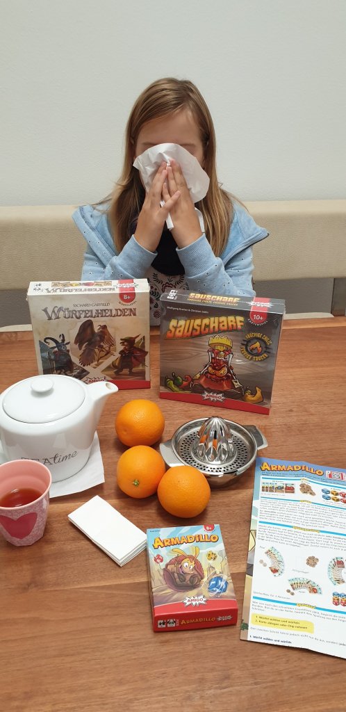 Spieleneuheiten AMIGI 2022: Sauscharf, Würfelhelden und Armadillo