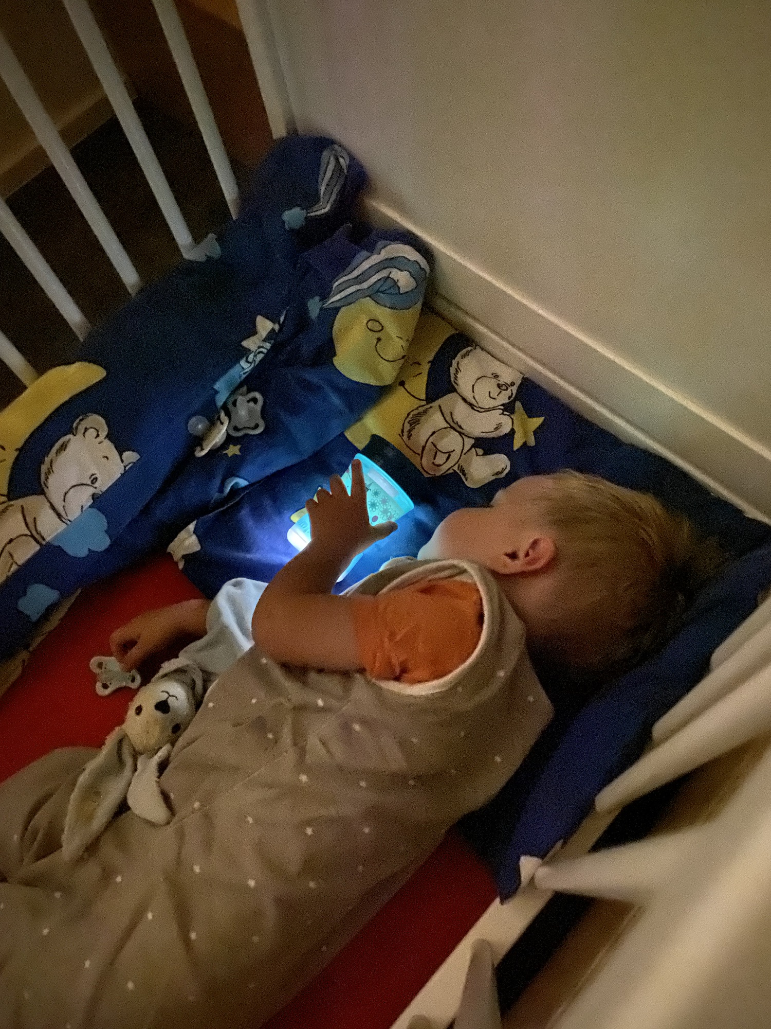 Nachtlicht Wasserflasche LUMI von BUMPLI